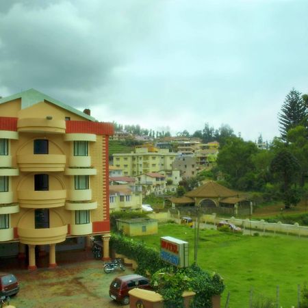 Hotel Blue Bird Ooty Dış mekan fotoğraf