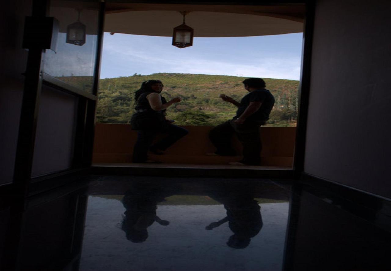 Hotel Blue Bird Ooty Dış mekan fotoğraf