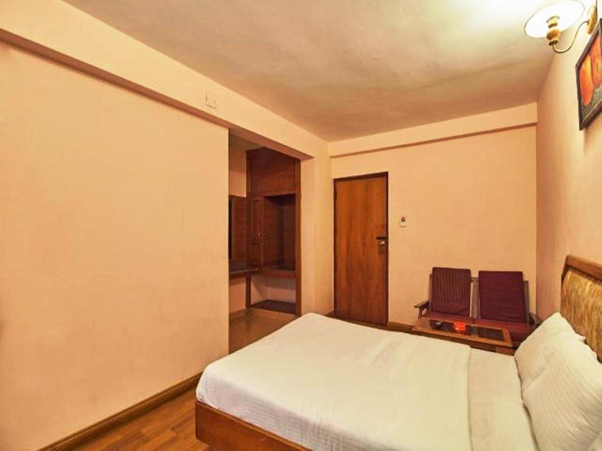 Hotel Blue Bird Ooty Dış mekan fotoğraf