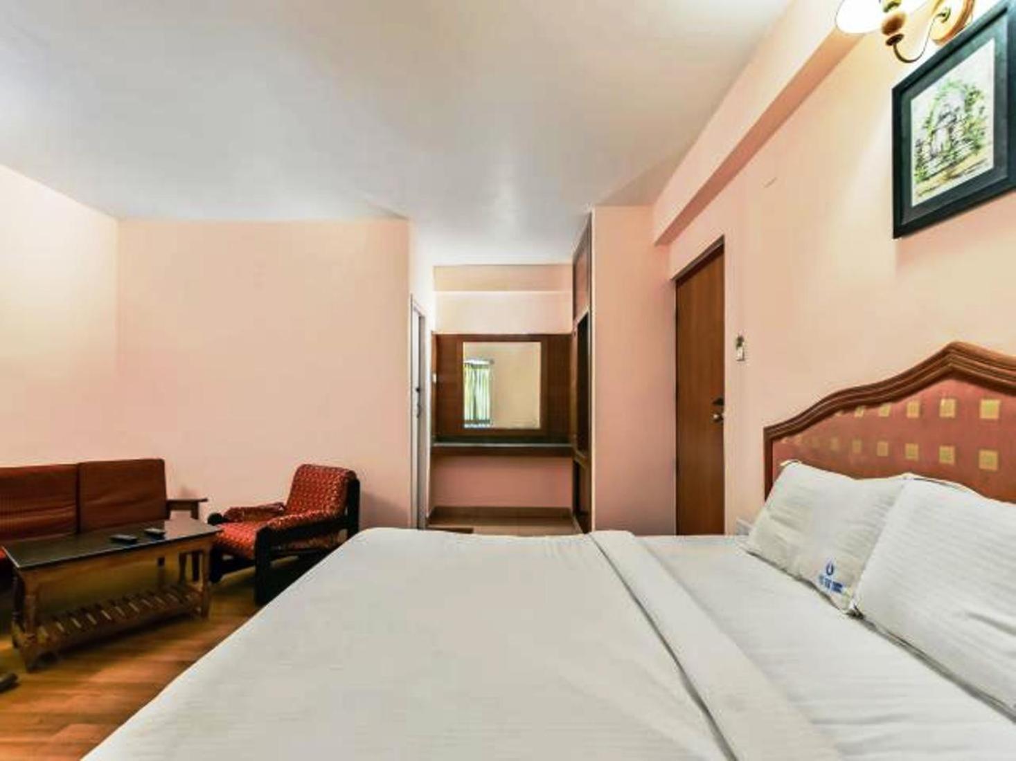 Hotel Blue Bird Ooty Dış mekan fotoğraf