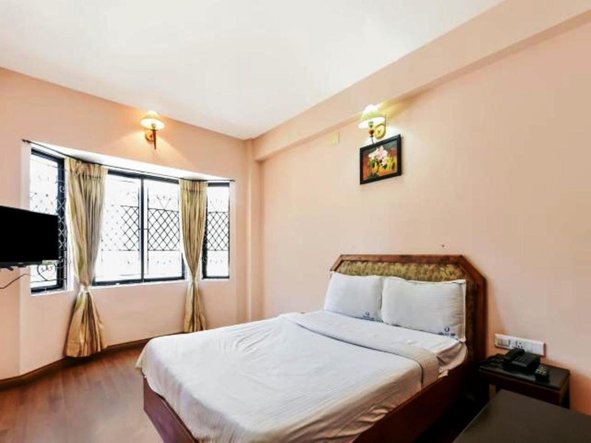 Hotel Blue Bird Ooty Dış mekan fotoğraf