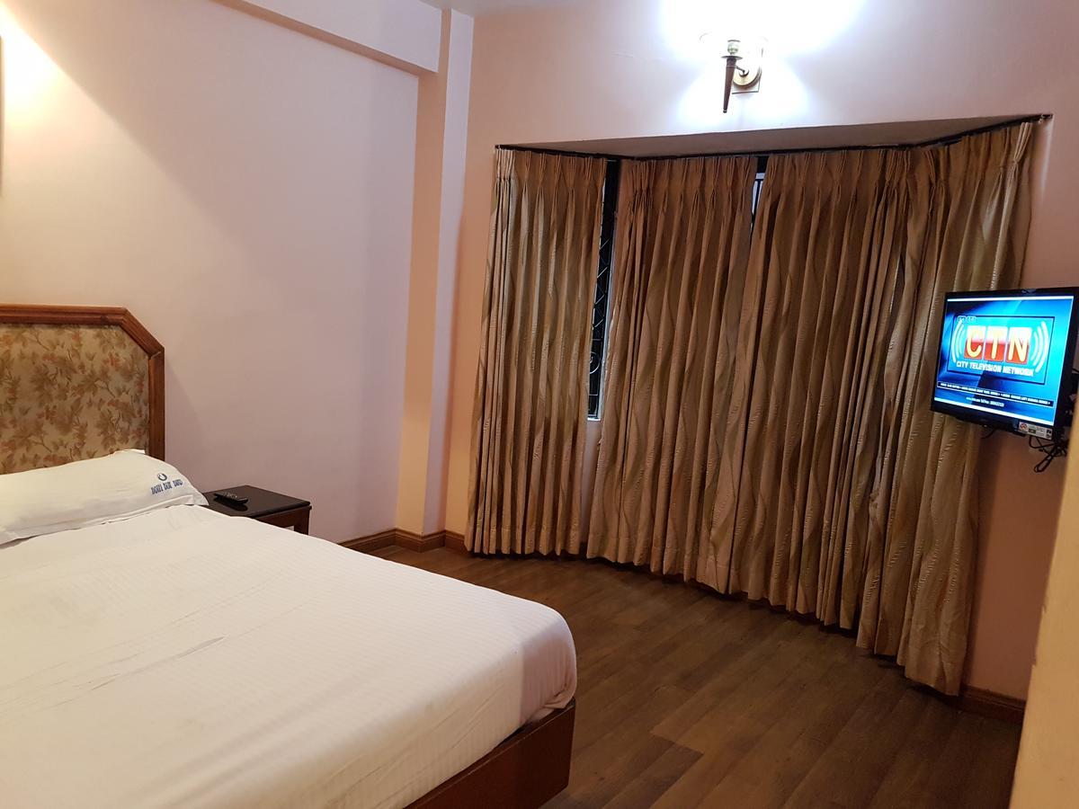 Hotel Blue Bird Ooty Dış mekan fotoğraf